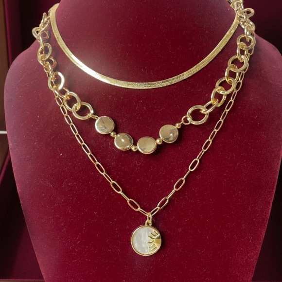 Layered Gold Necklace with Sun Charm - Picture 2 of 3